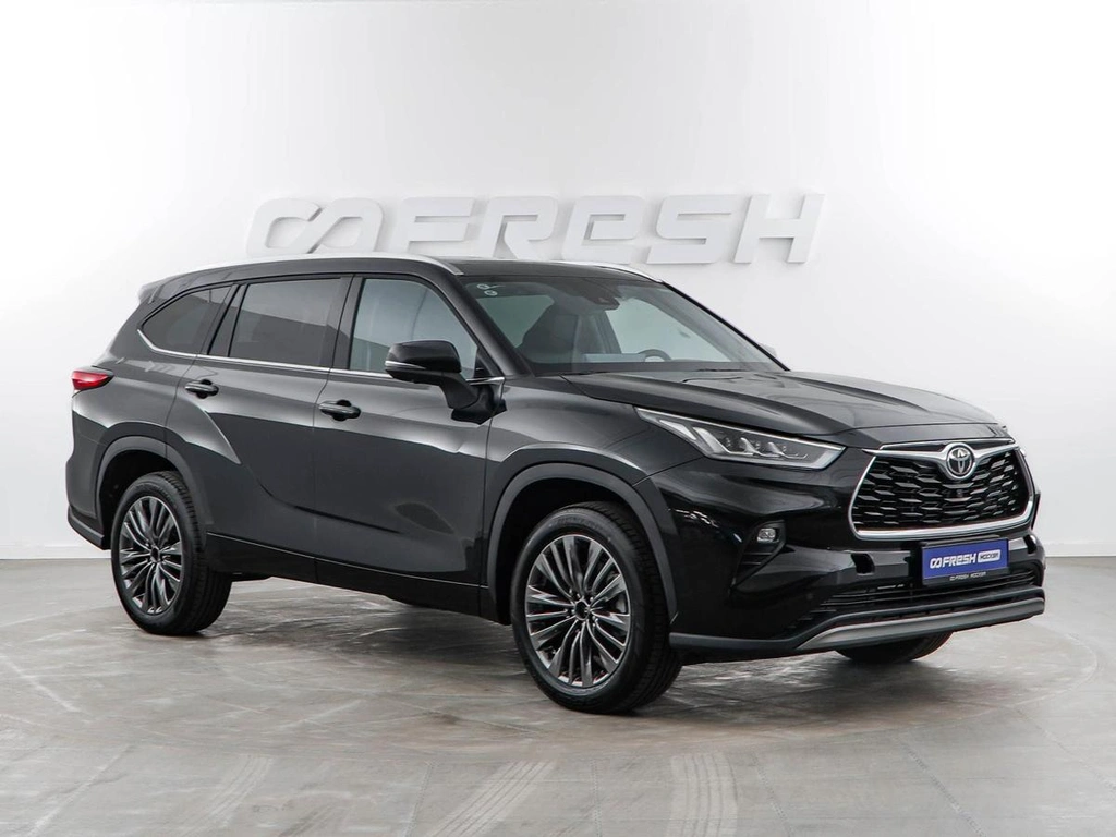 Внедорожник Toyota Highlander 2026 года, 5398999 рублей, Москва