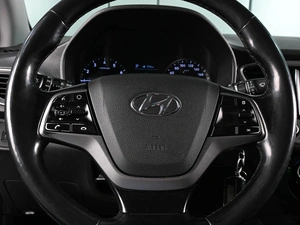 Седан Hyundai Solaris 2018 года, 1489000 рублей, Аксай