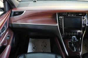 Внедорожник Toyota Harrier 2017 года, 2769000 рублей, Омск