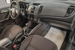 Седан Kia Cerato 2010 года, 749000 рублей, Челябинск