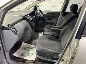 Минивэн Toyota Ipsum 2001 года, 749000 рублей, Красноярск