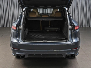 Внедорожник Porsche Cayenne Turbo 2018 года, 8989000 рублей, Ставрополь