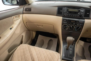 Седан Toyota Corolla 2003 года, 669000 рублей, Барнаул