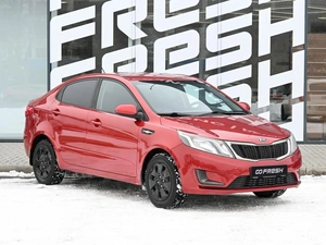 Седан Kia Rio 2013 года, 699000 рублей, Волгоград