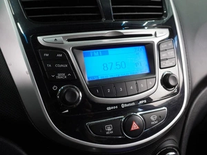 Седан Hyundai Solaris 2013 года, 987000 рублей, Воронеж