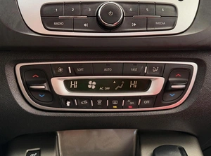 Минивэн Renault Scenic 2014 года, 889000 рублей, Орёл