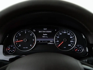 Внедорожник Volkswagen Touareg 2015 года, 3490444 рублей, Москва