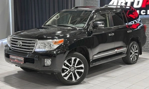 Внедорожник Toyota Land Cruiser 2012 года, 3797000 рублей, Красноярск