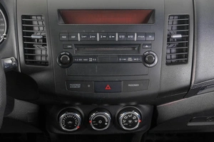 Внедорожник Mitsubishi Outlander 2010 года, 1249000 рублей, Кемерово
