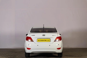 Седан Hyundai Solaris 2013 года, 769000 рублей, Тюмень