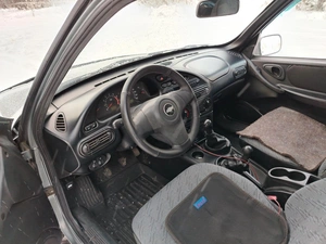 Внедорожник Chevrolet Niva 2010 года, 515000 рублей, Зеленогорск