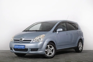 Минивэн Toyota Corolla Verso 2005 года, 689000 рублей, Томск