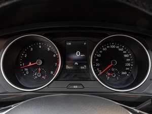 Внедорожник Volkswagen Tiguan 2020 года, 2525000 рублей, Краснодар