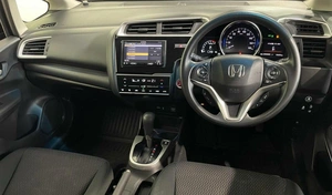 Хетчбэк Honda Fit 2018 года, 985000 рублей, Красноярск