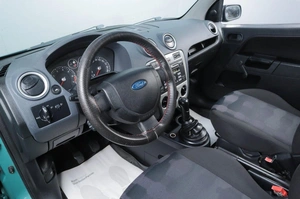 Хетчбэк Ford Fusion 2006 года, 399000 рублей, Челябинск