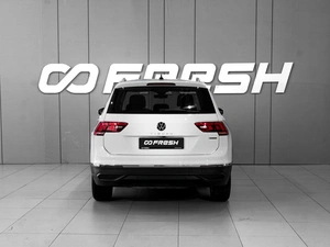 Внедорожник Volkswagen Tiguan 2021 года, 3360000 рублей, Тверь