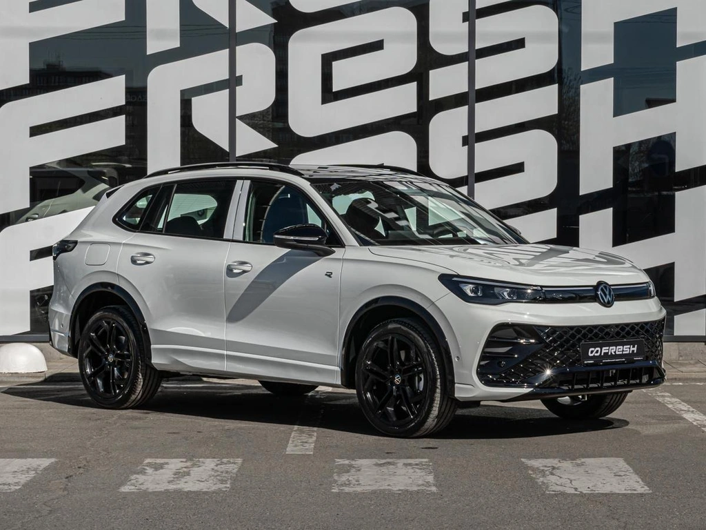 Внедорожник Volkswagen Tiguan L 2026 года, 4770000 рублей, Краснодар