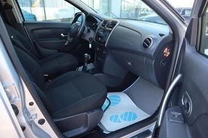 Хэтчбек Renault Sandero 2015 года, 1010000 рублей, Мирное