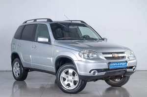 Внедорожник Chevrolet Niva 2012 года, 469000 рублей, Челябинск