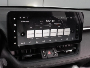 Внедорожник Toyota RAV4 2024 года, 4252000 рублей, Воронеж