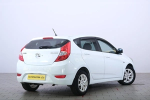 Хетчбэк Hyundai Solaris 2012 года, 739000 рублей, Омск