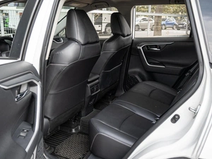 Внедорожник Toyota RAV4 2019 года, 3070000 рублей, Краснодар