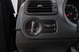 Седан Volkswagen Polo 2013 года, 829000 рублей, Красноярск