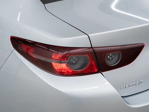 Седан Mazda 3 2019 года, 1575000 рублей, Красноярск