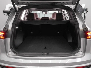 Внедорожник Geely Monjaro 2024 года, 3990000 рублей, Воронеж