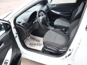 Хэтчбек 4 дв. Hyundai Solaris 2012 года, 770000 рублей, Железногорск