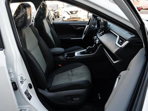 Внедорожник Toyota RAV4 2025 года, 4160000 рублей, Краснодар