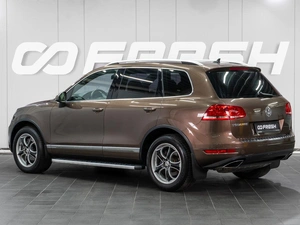 Внедорожник Volkswagen Touareg 2010 года, 1649000 рублей, Сургут