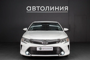 Седан Toyota Camry 2017 года, 1599000 рублей, Красноярск