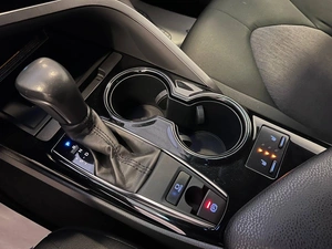 Седан Toyota Camry 2018 года, 2369000 рублей, Красноярск