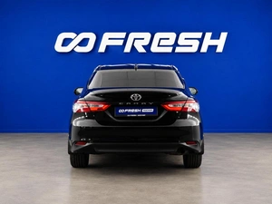 Седан Toyota Camry 2021 года, 2470055 рублей, Москва