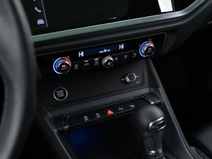 Внедорожник Audi Q3 2025 года, 4245999 рублей, Москва