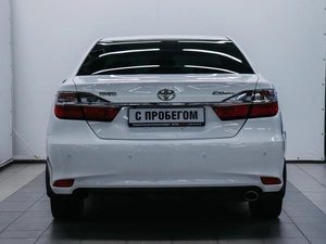Седан Toyota Camry 2014 года, 2010000 рублей, Красноярск