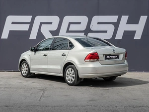 Седан Volkswagen Polo 2010 года, 595000 рублей, Краснодар