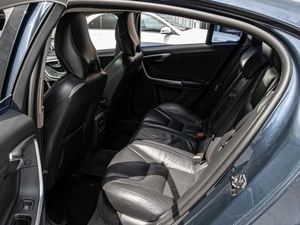 Седан Volvo S60 2011 года, 1375000 рублей, Краснодар