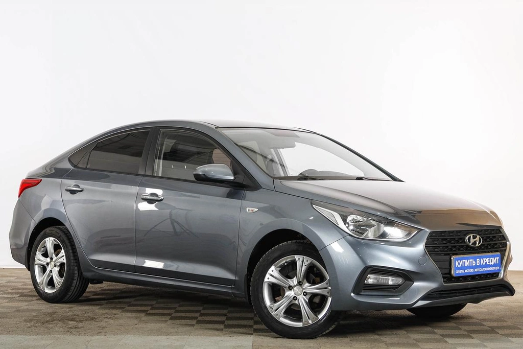 Седан Hyundai Solaris 2017 года, 1259000 рублей, Тюмень