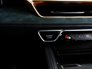 Внедорожник Geely Monjaro 2023 года, 3399000 рублей, Тюмень