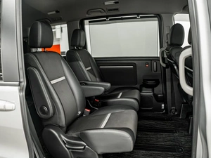 Минивэн Honda Stepwgn 2018 года, 2250000 рублей, Красноярск