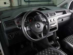 Volkswagen Caddy, IV (2015—н. в.) 1.6 MPI MT (110 л.с.) 2018г. 2018 года, 2030000 рублей, Воронеж