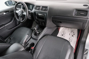Седан Volkswagen Jetta 2013 года, 979000 рублей, Красноярск