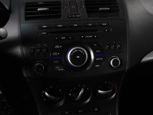 Седан Mazda 3 2013 года, 919000 рублей, Красный Пахарь