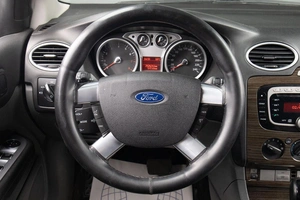 Седан Ford Focus 2008 года, 599000 рублей, Оренбург