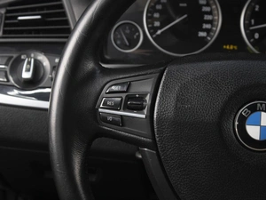 Седан BMW 5 серия 2010 года, 1630000 рублей, Омск