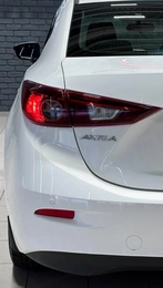 Хетчбэк Mazda Axela 2016 года, 1247000 рублей, Красноярск