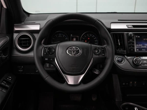 Внедорожник Toyota RAV4 2016 года, 2330000 рублей, Большой Сочи