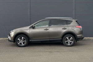 Внедорожник Toyota RAV4 2016 года, 2490000 рублей, Солонцы